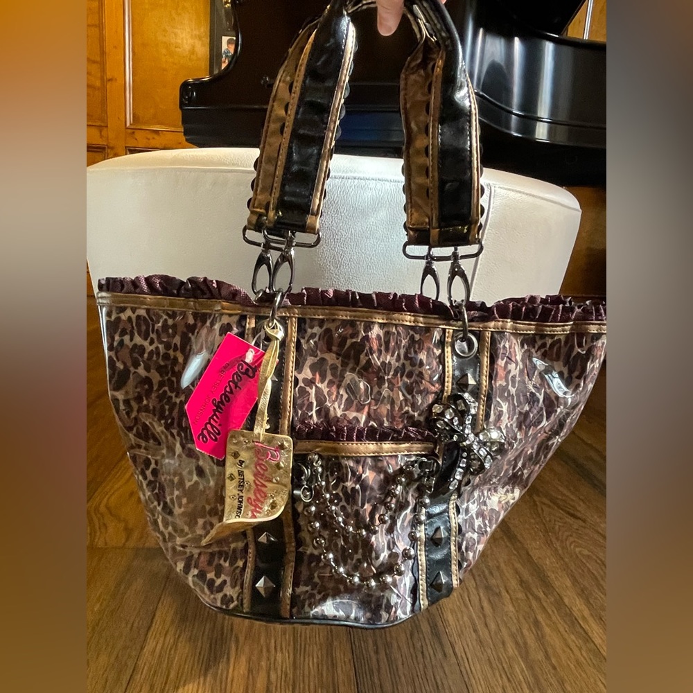 BETSEYVILLE by Betsey Johnson!! NEW Bucket Purse Leopard Print